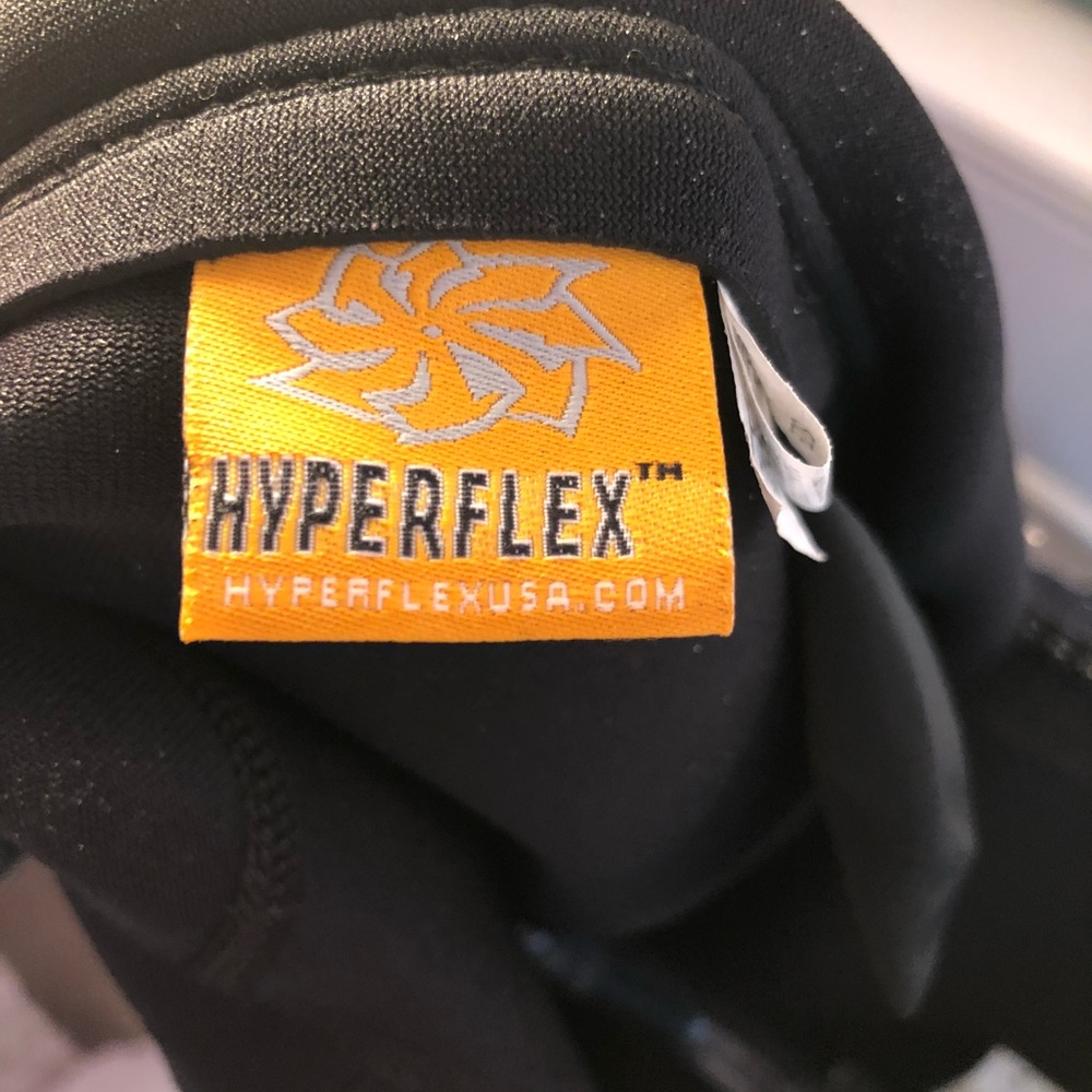 Hyper flex kids wet suit - Picture 3 of 3
